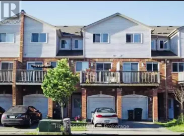 132 Bartley Drive, Toronto, Ontario M4A1C5, 4 Bedrooms Bedrooms, ,4 BathroomsBathrooms,Single Family,For Lease,Bartley,C7311122