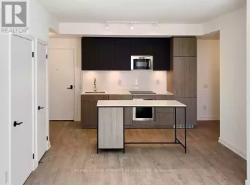 215 Lakeshore Road, Mississauga, Ontario L5H0A7, 3 Bedrooms Bedrooms, ,2 BathroomsBathrooms,Single Family,For Lease,Lakeshore,W7224926