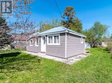 5496 County Rd 90, Springwater, Ontario L0M1T2, 2 Bedrooms Bedrooms, ,1 BathroomBathrooms,Single Family,For Sale,County Rd 90,S7225422