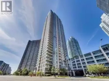 225 Webb Drive, Mississauga, Ontario L5B4P2, 2 Bedrooms Bedrooms, ,2 BathroomsBathrooms,Single Family,For Lease,Webb,W7225304