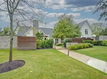 Burlington, ON L7L2X1, 4 Bedrooms Bedrooms, ,6 BathroomsBathrooms,Single Family,For Sale,H4177213 Burlington, ON L7L2X1, 4 Bedrooms Bedrooms, ,6 BathroomsBathrooms,Single Family,For Sale,H4177213