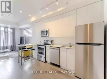3066 Sixth Line, Oakville, Ontario L6M1P8, 2 Bedrooms Bedrooms, ,2 BathroomsBathrooms,Single Family,For Lease,Sixth,W7226338