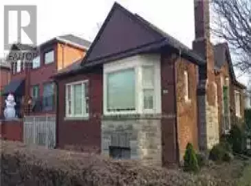 389 Lawrence, Toronto, Ontario M5M1B9, 3 Bedrooms Bedrooms, ,2 BathroomsBathrooms,Single Family,For Lease,Lawrence,C7226878