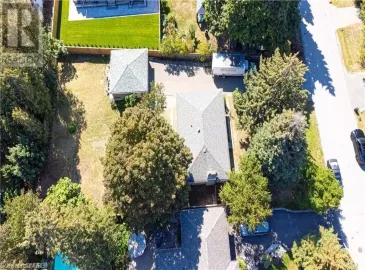 1014 MELVIN Avenue, Oakville, Ontario L6J2V9, 3 Bedrooms Bedrooms, ,1 BathroomBathrooms,Single Family,For Sale,MELVIN,40501687 1014 MELVIN Avenue, Oakville, Ontario L6J2V9, 3 Bedrooms Bedrooms, ,1 BathroomBathrooms,Single Family,For Sale,MELVIN,40501687