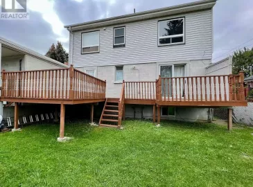 983 Victoria Pk, Toronto, Ontario M4B2J4, 2 Bedrooms Bedrooms, ,1 BathroomBathrooms,Single Family,For Lease,Victoria Pk,E7227698