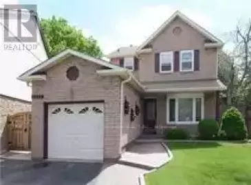 2675 Treviso Court, Mississauga, Ontario L5N2T3, 3 Bedrooms Bedrooms, ,3 BathroomsBathrooms,Single Family,For Sale,Treviso,W7227374