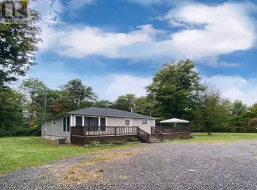 4870 Mapleview Crescent, Port Colborne, Ontario L0S1R0, 3 Bedrooms Bedrooms, ,1 BathroomBathrooms,Single Family,For Sale,Mapleview,X7227212