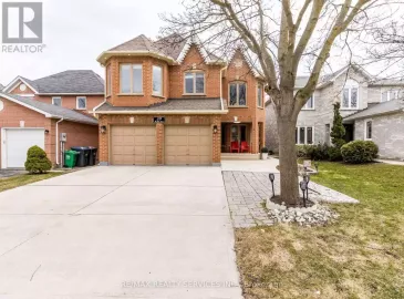 89 Mullis Crescent, Brampton, ON L6Y4T1, 6 Bedrooms Bedrooms, ,5 BathroomsBathrooms,Single Family,For Sale,Mullis,W7229198
