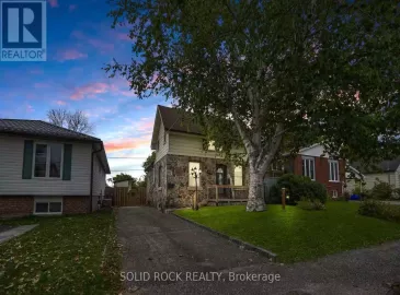 285 James Street, Orillia, ON L3V1M3, 3 Bedrooms Bedrooms, ,2 BathroomsBathrooms,Single Family,For Sale,James,S7229720