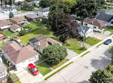 47 Norfolk, Cambridge, ON N1R3T7, 6 Bedrooms Bedrooms, ,3 BathroomsBathrooms,Single Family,For Sale,Norfolk,X7229908 47 Norfolk, Cambridge, ON N1R3T7, 6 Bedrooms Bedrooms, ,3 BathroomsBathrooms,Single Family,For Sale,Norfolk,X7229908