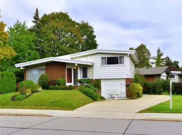 Hamilton, ON L9C2G1, 3 Bedrooms Bedrooms, ,2 BathroomsBathrooms,Single Family,For Sale,H4177169 Hamilton, ON L9C2G1, 3 Bedrooms Bedrooms, ,2 BathroomsBathrooms,Single Family,For Sale,H4177169
