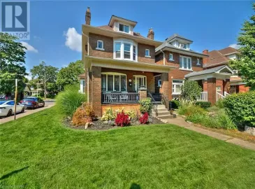56 BALSAM Avenue, Hamilton, Ontario L8M3B1, 3 Bedrooms Bedrooms, ,2 BathroomsBathrooms,Single Family,For Sale,BALSAM,40500363 56 BALSAM Avenue, Hamilton, Ontario L8M3B1, 3 Bedrooms Bedrooms, ,2 BathroomsBathrooms,Single Family,For Sale,BALSAM,40500363