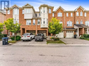 1128 Dundas Street, Mississauga, Ontario L5C1E1, 3 Bedrooms Bedrooms, ,3 BathroomsBathrooms,Single Family,For Sale,Dundas,W7230954