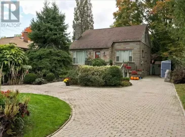 740 Clarkson Road, Mississauga, ON L5J2T9, 4 Bedrooms Bedrooms, ,3 BathroomsBathrooms,Single Family,For Sale,Clarkson,W7231342 740 Clarkson Road, Mississauga, ON L5J2T9, 4 Bedrooms Bedrooms, ,3 BathroomsBathrooms,Single Family,For Sale,Clarkson,W7231342