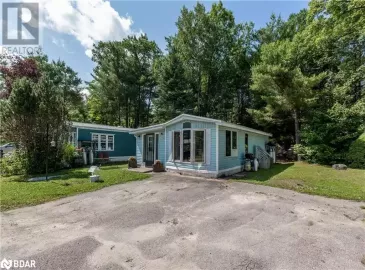 1007 RACOON RD Road, Gravenhurst, Ontario P1P0C3, 2 Bedrooms Bedrooms, ,1 BathroomBathrooms,Single Family,For Sale,RACOON RD,40502138