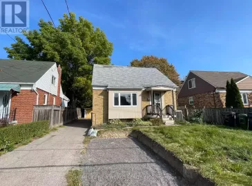 11 Ellington Drive, Toronto, ON M1R3X6, 5 Bedrooms Bedrooms, ,2 BathroomsBathrooms,Single Family,For Lease,Ellington,E7232658