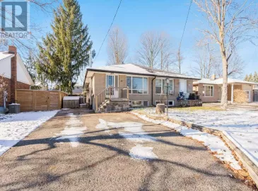 44 Downsview Drive, Barrie, Ontario L4M4R1, 5 Bedrooms Bedrooms, ,2 BathroomsBathrooms,Single Family,For Sale,Downsview,S7232202 44 Downsview Drive, Barrie, Ontario L4M4R1, 5 Bedrooms Bedrooms, ,2 BathroomsBathrooms,Single Family,For Sale,Downsview,S7232202