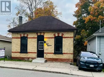 818 James Street, Woodstock, ON N4S1R8, 3 Bedrooms Bedrooms, ,2 BathroomsBathrooms,Single Family,For Sale,James,X7232274