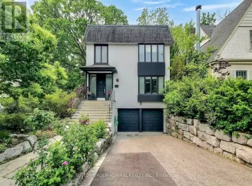 7 Douglas Crescent, Toronto, ON M4W2E6, 4 Bedrooms Bedrooms, ,4 BathroomsBathrooms,Single Family,For Sale,Douglas,C7233642 7 Douglas Crescent, Toronto, ON M4W2E6, 4 Bedrooms Bedrooms, ,4 BathroomsBathrooms,Single Family,For Sale,Douglas,C7233642