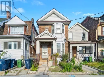623 Ossington, Toronto, Ontario M6G3T6, 4 Bedrooms Bedrooms, ,2 BathroomsBathrooms,Single Family,For Sale,Ossington,C7233650 623 Ossington, Toronto, Ontario M6G3T6, 4 Bedrooms Bedrooms, ,2 BathroomsBathrooms,Single Family,For Sale,Ossington,C7233650