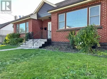 440 DAVID LOWER Street, Welland, ON L3B2B8, 3 Bedrooms Bedrooms, ,1 BathroomBathrooms,Single Family,For Lease,DAVID LOWER,40482027 440 DAVID LOWER Street, Welland, ON L3B2B8, 3 Bedrooms Bedrooms, ,1 BathroomBathrooms,Single Family,For Lease,DAVID LOWER,40482027
