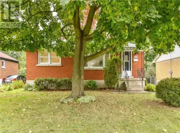 108 MERCER Street, Guelph, ON N1H2E8, 2 Bedrooms Bedrooms, ,1 BathroomBathrooms,Single Family,For Sale,MERCER,40501330 108 MERCER Street, Guelph, ON N1H2E8, 2 Bedrooms Bedrooms, ,1 BathroomBathrooms,Single Family,For Sale,MERCER,40501330