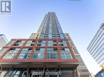 108 Peter Street, Toronto, Ontario M5V2G7, 3 Bedrooms Bedrooms, ,2 BathroomsBathrooms,Single Family,For Lease,Peter,C7234200