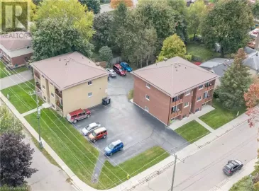 33 CENTRE Street, Elmira, Ontario N3B2V3, 22 Bedrooms Bedrooms, ,12 BathroomsBathrooms,Multi-family,For Sale,CENTRE,40498289 33 CENTRE Street, Elmira, Ontario N3B2V3, 22 Bedrooms Bedrooms, ,12 BathroomsBathrooms,Multi-family,For Sale,CENTRE,40498289