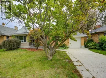 190 MELROSE Avenue, Kitchener, ON N2H2C1, 5 Bedrooms Bedrooms, ,2 BathroomsBathrooms,Multi-family,For Sale,MELROSE,40502799