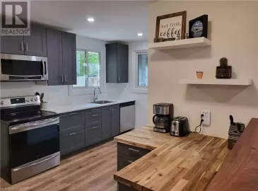 93 BEECH Avenue, Cambridge, Ontario N3C1X6, 3 Bedrooms Bedrooms, ,1 BathroomBathrooms,Single Family,For Lease,BEECH,40500915