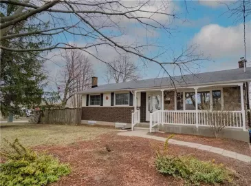 St. Catharines, ON L2M4L4, 6 Bedrooms Bedrooms, ,2 BathroomsBathrooms,Single Family,For Sale,H4177871 St. Catharines, ON L2M4L4, 6 Bedrooms Bedrooms, ,2 BathroomsBathrooms,Single Family,For Sale,H4177871