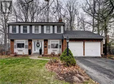 10 WOODVALE Court, Cambridge, Ontario N1S3Y2, 4 Bedrooms Bedrooms, ,4 BathroomsBathrooms,Single Family,For Lease,WOODVALE,40503179