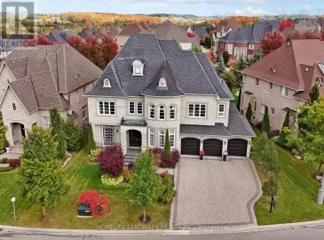 53 Carisbrooke Circle, Aurora, ON L4G0K4, 6 Bedrooms Bedrooms, ,6 BathroomsBathrooms,Single Family,For Sale,Carisbrooke,N7236784