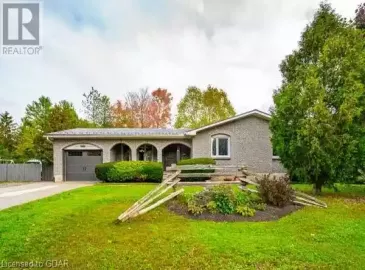 10 WELLINGTON Drive, Elora, ON N0B1S0, 4 Bedrooms Bedrooms, ,2 BathroomsBathrooms,Single Family,For Sale,WELLINGTON,40501202 10 WELLINGTON Drive, Elora, ON N0B1S0, 4 Bedrooms Bedrooms, ,2 BathroomsBathrooms,Single Family,For Sale,WELLINGTON,40501202