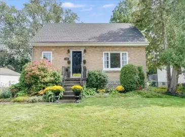 Burlington, ON L7S1K6, 3 Bedrooms Bedrooms, ,1 BathroomBathrooms,Single Family,For Sale,H4177434 Burlington, ON L7S1K6, 3 Bedrooms Bedrooms, ,1 BathroomBathrooms,Single Family,For Sale,H4177434