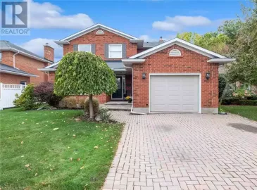 244 NORTHWOOD Drive, Welland, Ontario L3C6V1, 5 Bedrooms Bedrooms, ,4 BathroomsBathrooms,Single Family,For Sale,NORTHWOOD,40501477