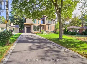 5 Hatton Court, Toronto, ON M9A1J6, 5 Bedrooms Bedrooms, ,6 BathroomsBathrooms,Single Family,For Sale,Hatton,W7226820