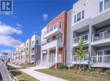 98 SEABROOK Drive, Kitchener, Ontario N2R0R7, 2 Bedrooms Bedrooms, ,3 BathroomsBathrooms,Single Family,For Sale,SEABROOK,40500116