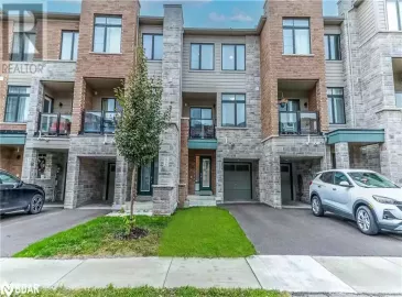206 VIVANT Street, Newmarket, Ontario L3X0K7, 2 Bedrooms Bedrooms, ,3 BathroomsBathrooms,Single Family,For Sale,VIVANT,40501244