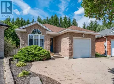 18 WHITTAKER Court, Guelph, Ontario N1C1G1, 2 Bedrooms Bedrooms, ,1 BathroomBathrooms,Single Family,For Lease,WHITTAKER,40502944 18 WHITTAKER Court, Guelph, Ontario N1C1G1, 2 Bedrooms Bedrooms, ,1 BathroomBathrooms,Single Family,For Lease,WHITTAKER,40502944