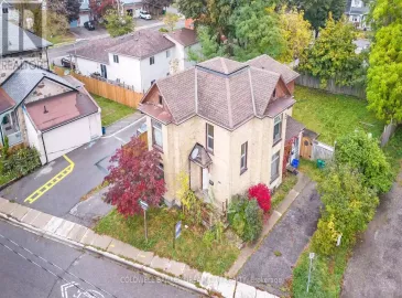 831 Laurel Street, Cambridge, ON N3H3Z6, 5 Bedrooms Bedrooms, ,2 BathroomsBathrooms,Single Family,For Sale,Laurel,X7236990