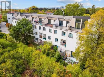 1030 Falgarwood Drive, Oakville, ON L6H2P5, 4 Bedrooms Bedrooms, ,2 BathroomsBathrooms,Single Family,For Sale,Falgarwood,W7237688