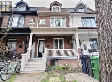 3 Beatrice Street, Toronto, Ontario M6J2T2, 2 Bedrooms Bedrooms, ,1 BathroomBathrooms,Single Family,For Lease,Beatrice,C7238126