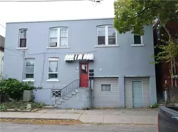 Hamilton, Ontario L8M2P8, ,Multi-family,For Sale,H4177403