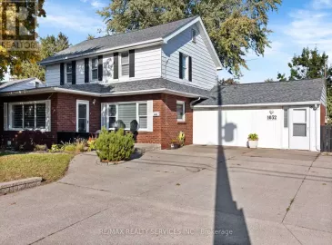 1032 Lauzon Road, Windsor, Ontario N8S3M6, 4 Bedrooms Bedrooms, ,2 BathroomsBathrooms,Single Family,For Sale,Lauzon,X7238732
