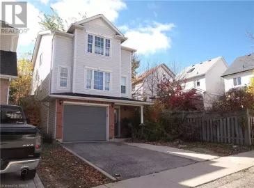659 BASSWOOD Street, Waterloo, ON N2V2K8, 3 Bedrooms Bedrooms, ,2 BathroomsBathrooms,Single Family,For Lease,BASSWOOD,40503124