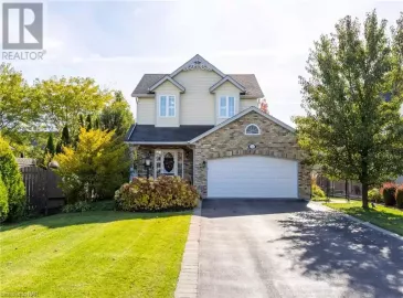 33 DIANA Drive, Niagara-on-the-Lake, Ontario L0S1T0, 4 Bedrooms Bedrooms, ,3 BathroomsBathrooms,Single Family,For Sale,DIANA,40503408 33 DIANA Drive, Niagara-on-the-Lake, Ontario L0S1T0, 4 Bedrooms Bedrooms, ,3 BathroomsBathrooms,Single Family,For Sale,DIANA,40503408