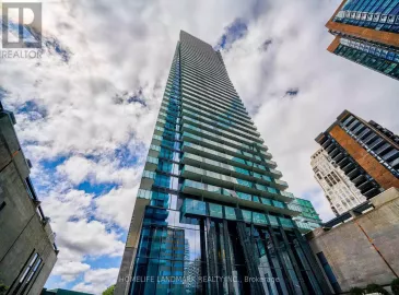 65 St Mary St Street, Toronto, Ontario M5S0A6, 2 Bedrooms Bedrooms, ,1 BathroomBathrooms,Single Family,For Lease,St Mary St,C7242680