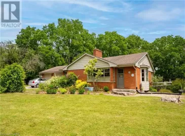 74 HIGH Street, St. George, Ontario N0E1N0, 3 Bedrooms Bedrooms, ,2 BathroomsBathrooms,Single Family,For Sale,HIGH,40504191