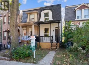 38 St Clarens, Toronto, Ontario M6K2S3, 3 Bedrooms Bedrooms, ,3 BathroomsBathrooms,Single Family,For Sale,St Clarens,C7243310